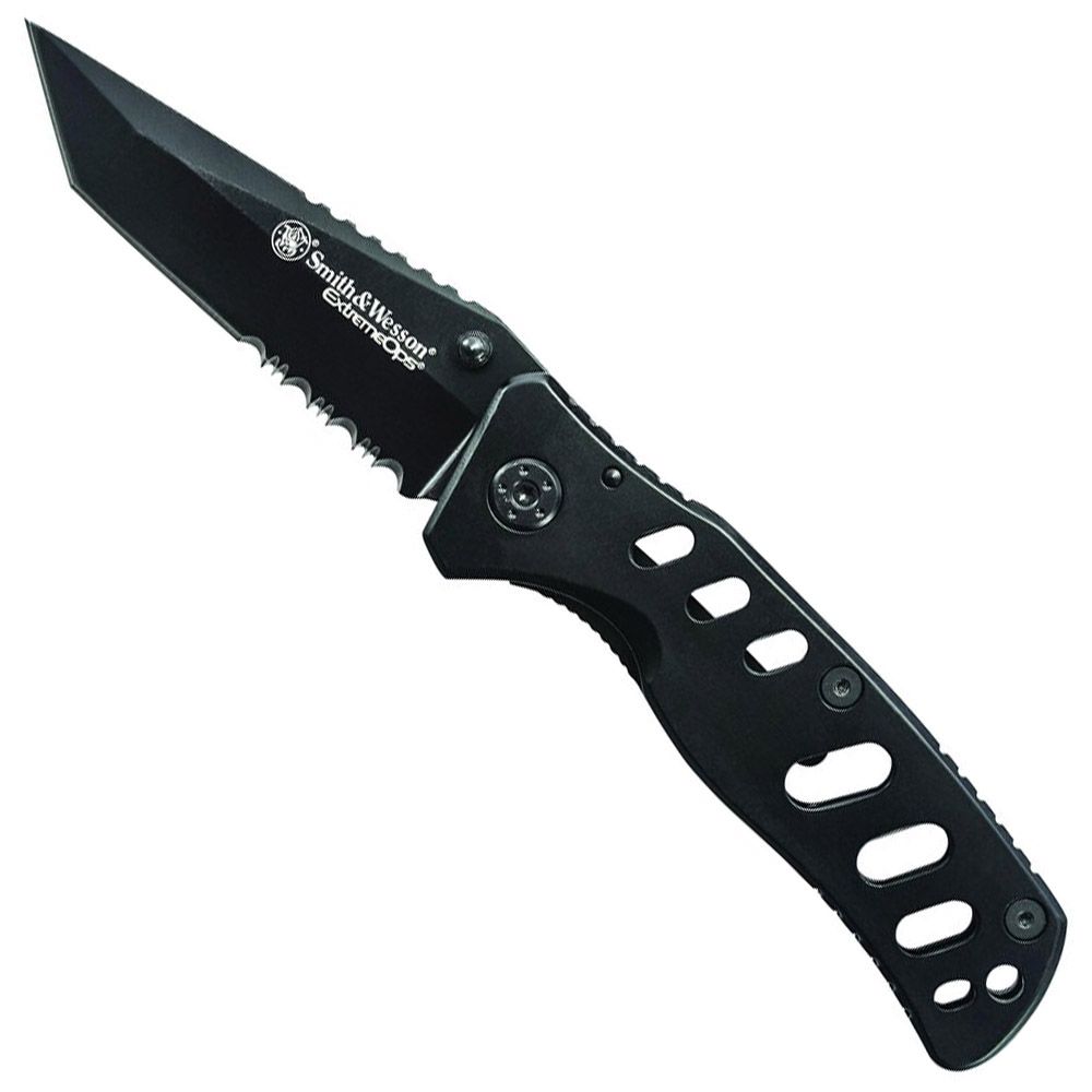Smith And Wesson Black Extreme Serrated Tanto Folding Knife camouflage.ca